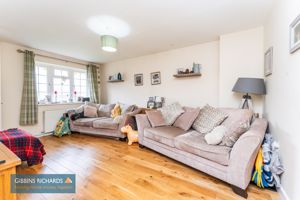 Sitting Room- click for photo gallery